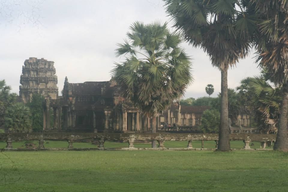before walking back to the vastness that is angkor wat